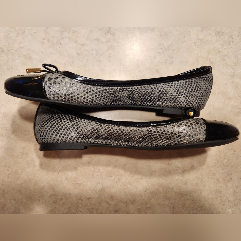 Tory Burch Flats - Picture 4 of 8